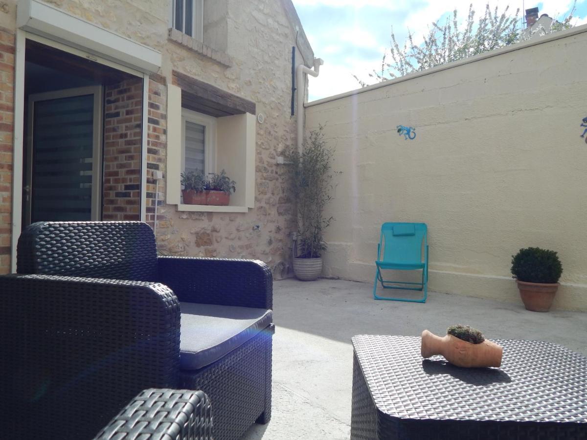 Villa L'Etonnante Margny-les-Compiegne Exterior foto